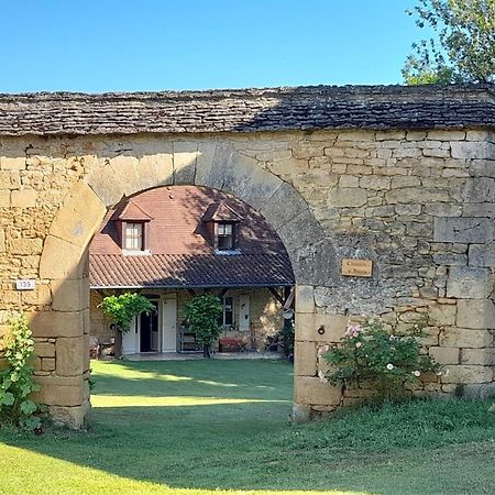 Chambre d'hôtes Lasserre Saint-Amand-de-Coly Exterior foto